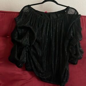 Black / gold details off shoulder top